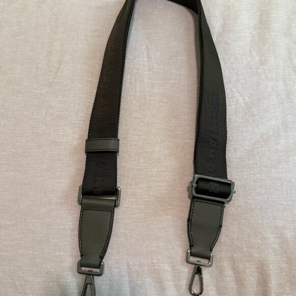 Dior Hit The Road Grained Leather Crossbody Bag - Picture 11 of 14